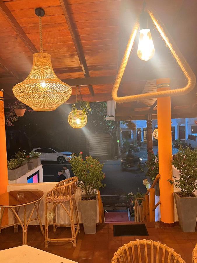 Hummus Hostel Hikkaduwa Εξωτερικό φωτογραφία