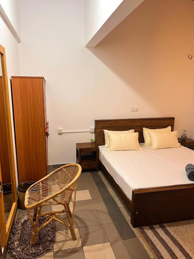 Hummus Hostel Hikkaduwa Εξωτερικό φωτογραφία