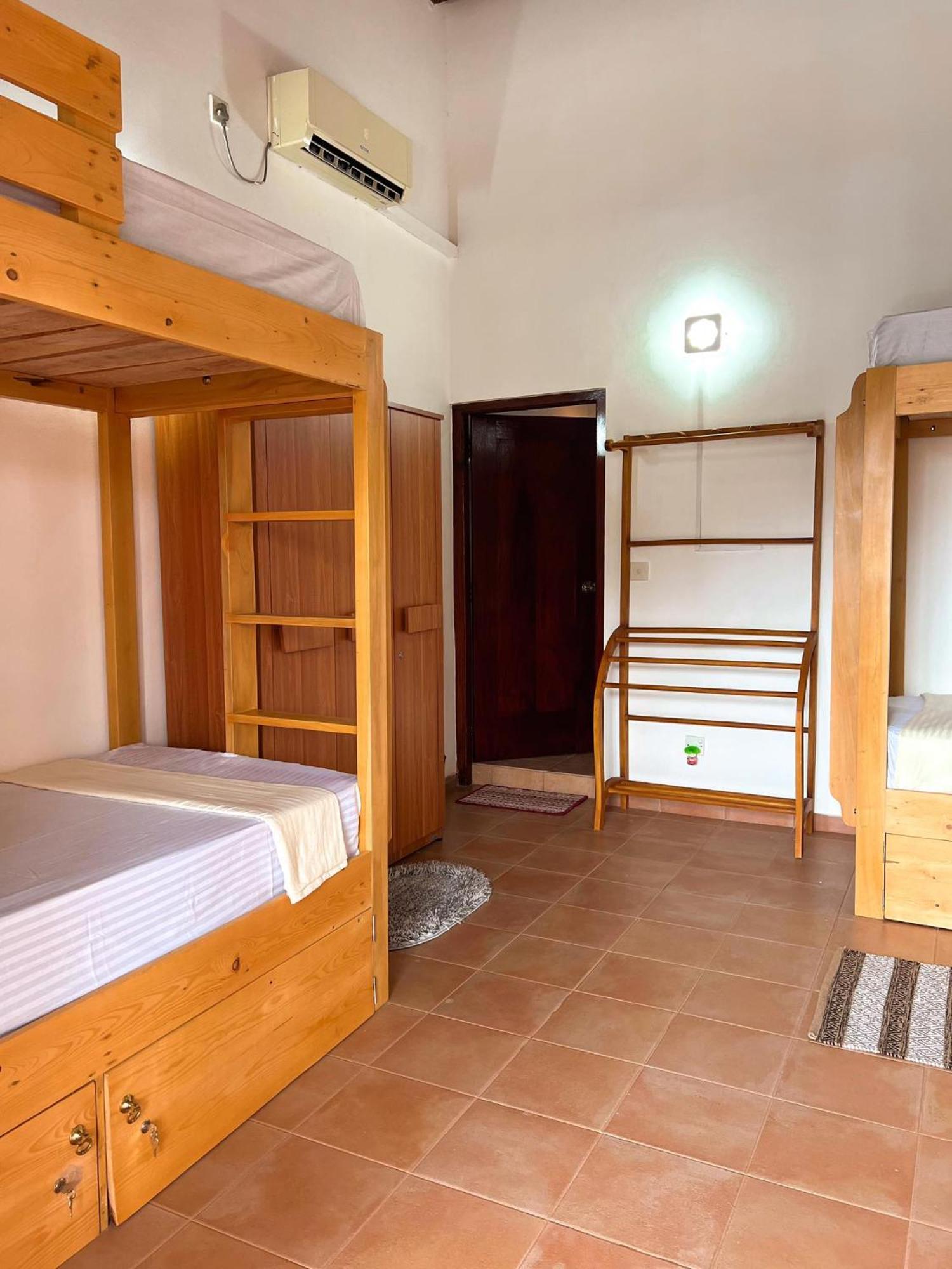 Hummus Hostel Hikkaduwa Εξωτερικό φωτογραφία