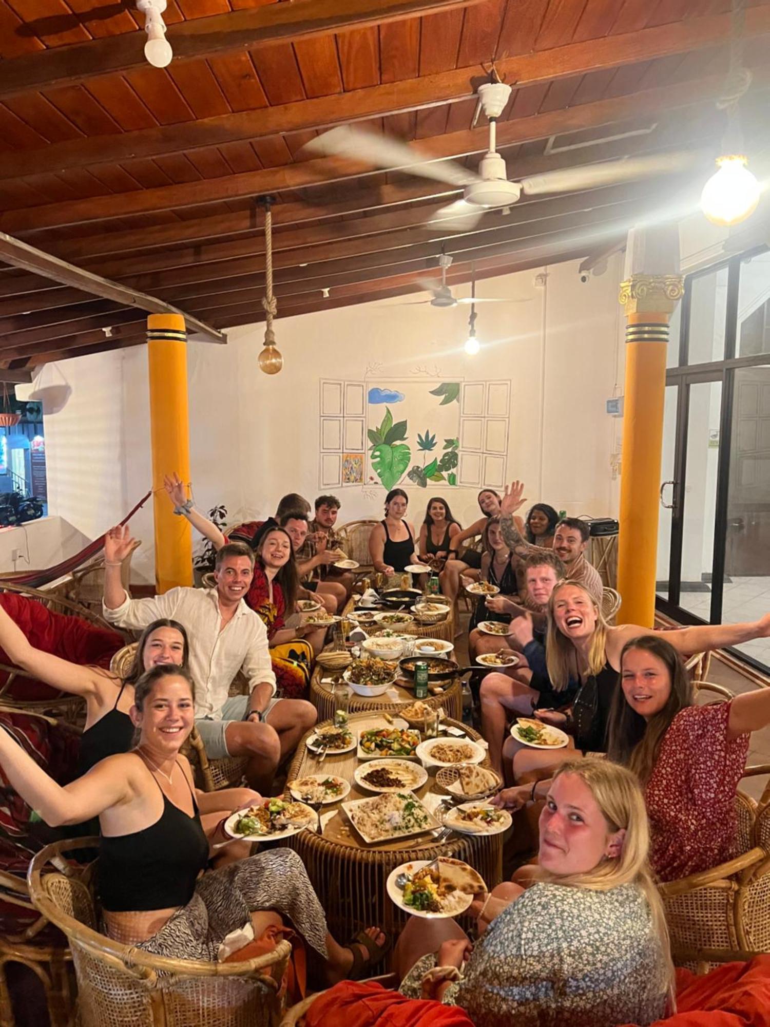 Hummus Hostel Hikkaduwa Εξωτερικό φωτογραφία