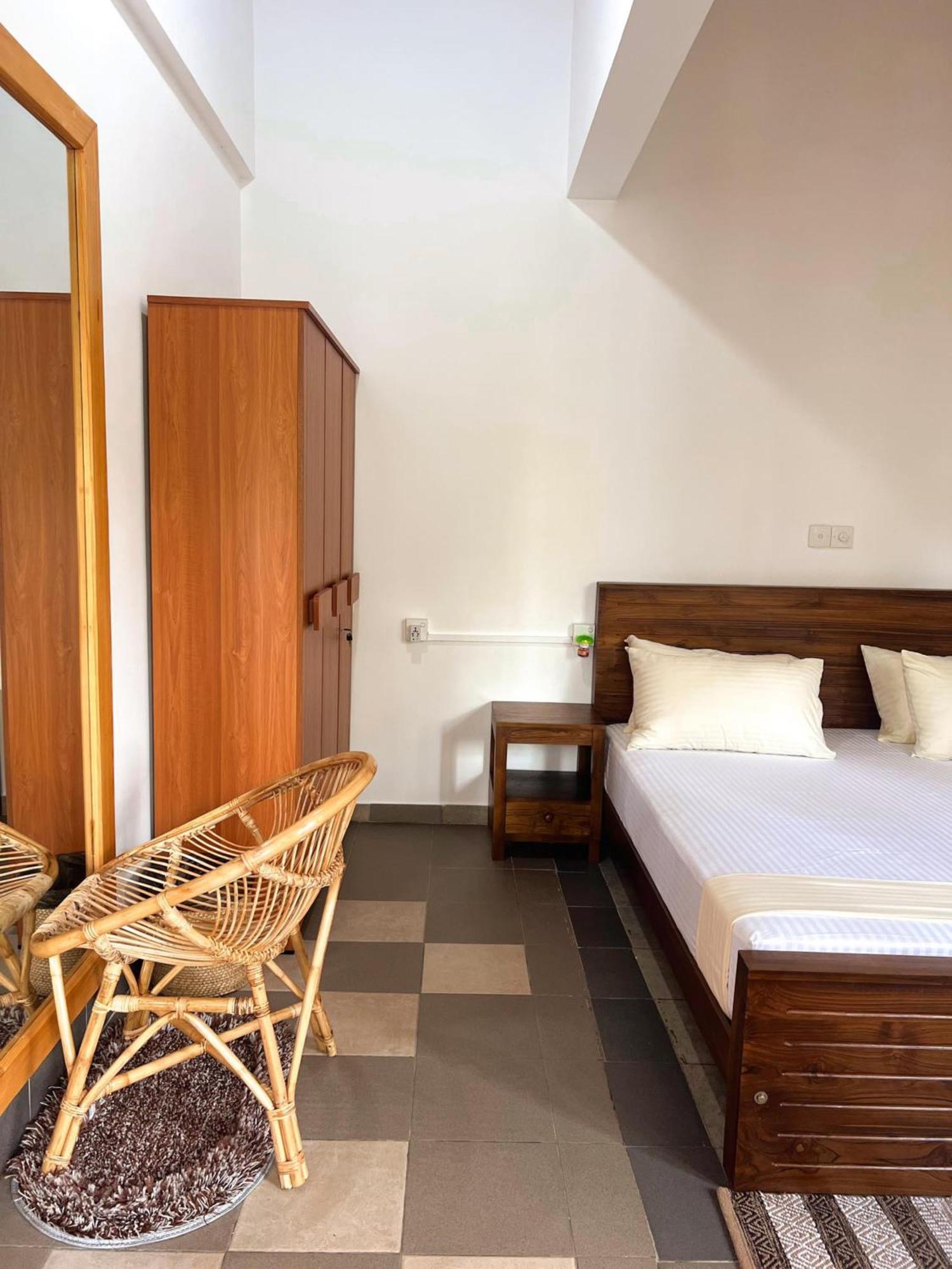 Hummus Hostel Hikkaduwa Εξωτερικό φωτογραφία